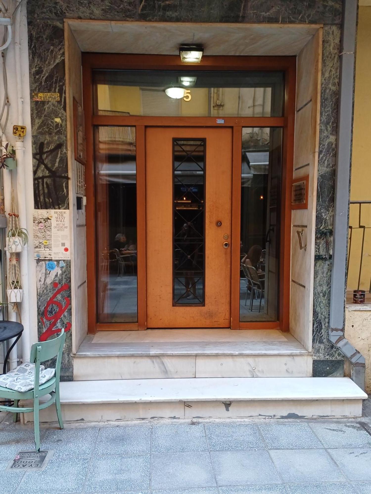 At The Core Of The City Next To Gallerius Palace Selanik Oda fotoğraf